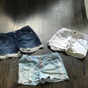 3 cat & jack jean shorts!!Super cute!!